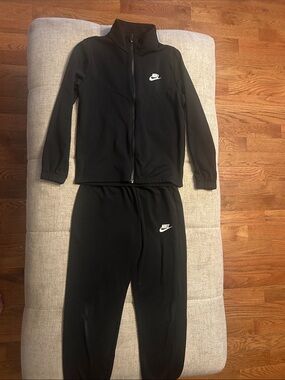 Nike Black Kids Zip Jacket & Jogger Set